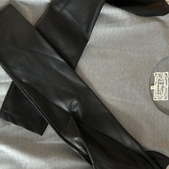 Pink Tartan - Picture 3 of 3